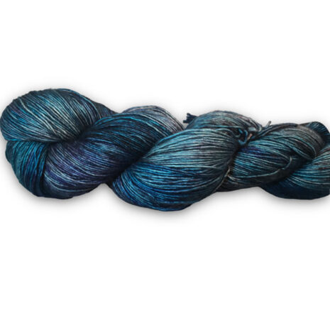 indigo sky, merino silk single ply