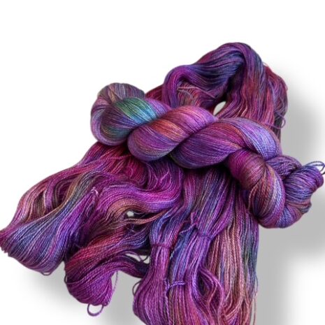 blue faced Leicester and silk lace weight yarn