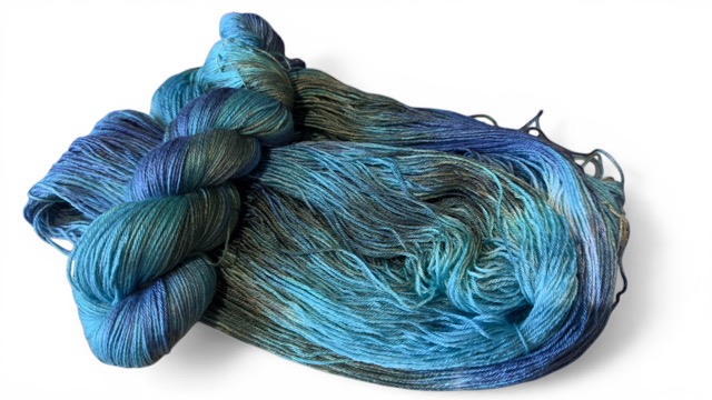 emily-bfl-silk 4 ply blue faced Leicester silk fingering weight